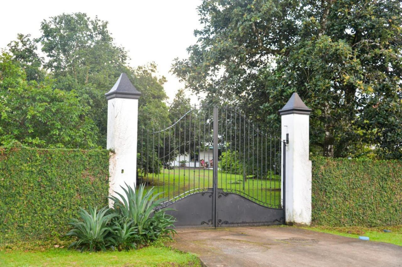 Villa Casa Kamagu La Fortuna Esterno foto